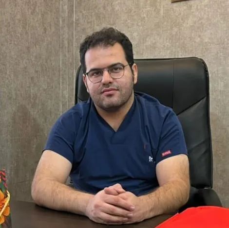 رامین کرمی دکترای پزشکی