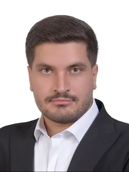 امیر فضلعلی دکترای پزشکی
