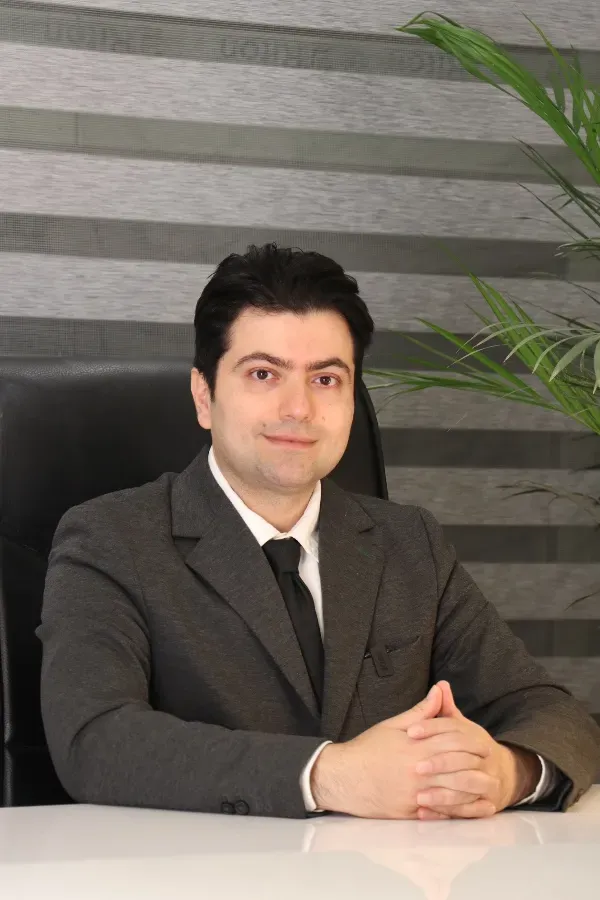 محسن کوپائی ملک متخصص جراحی عمومی