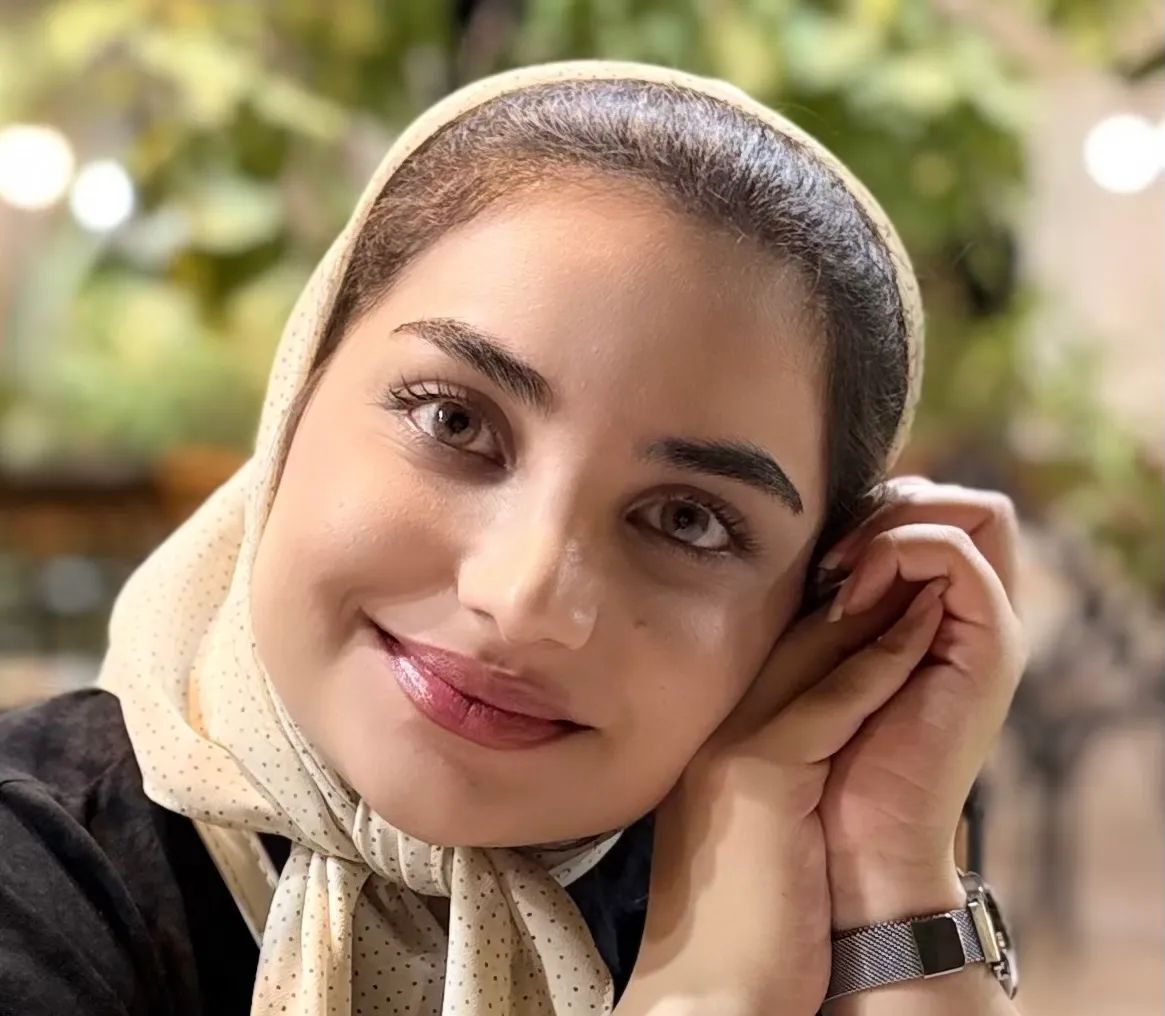 الهام فخاری دکترای دندانپزشکی