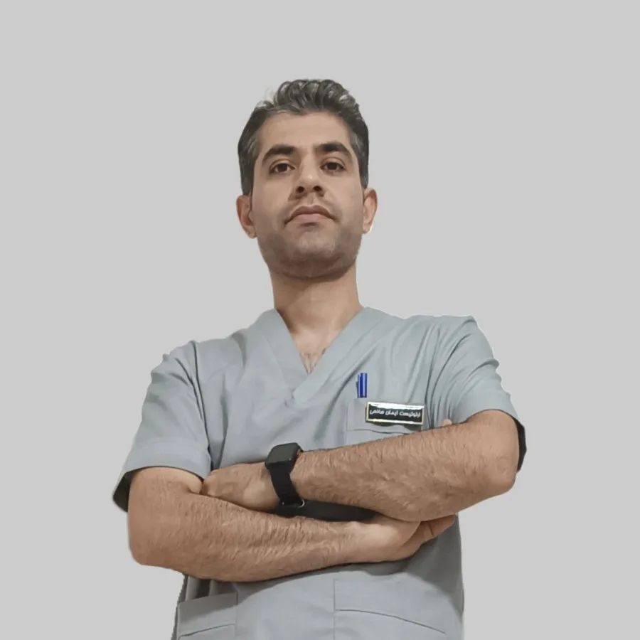 ایمان صانعی کارشناس اعضای مصنوعی و وسایل کمکی