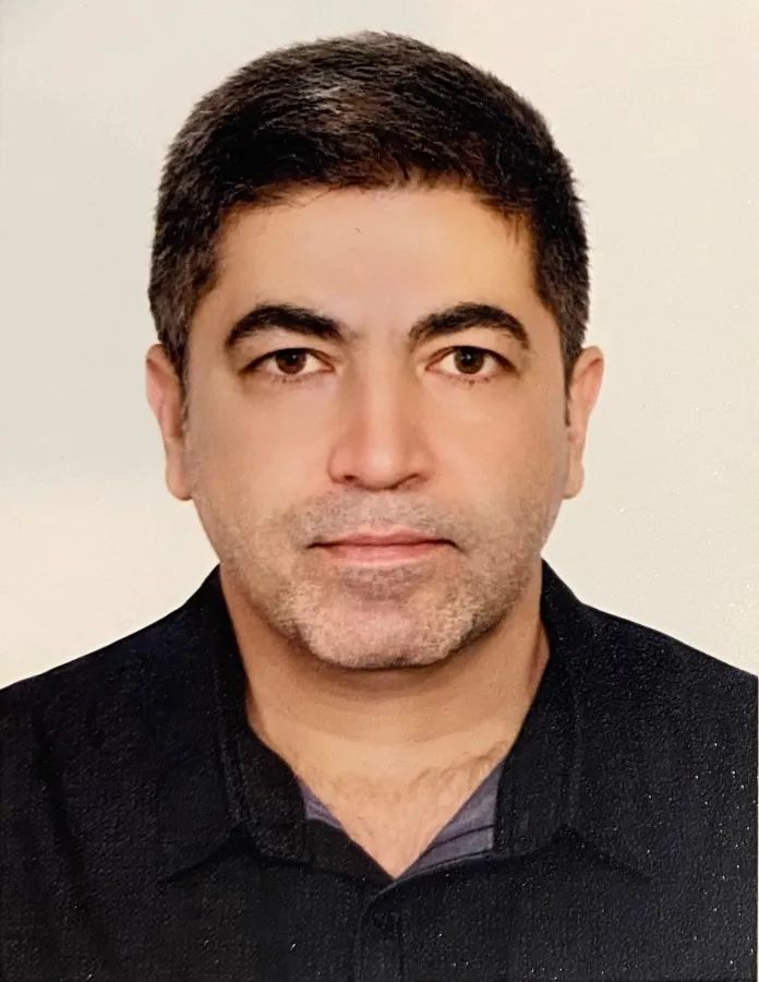 علیرضا تیموری دکترای دندانپزشکی