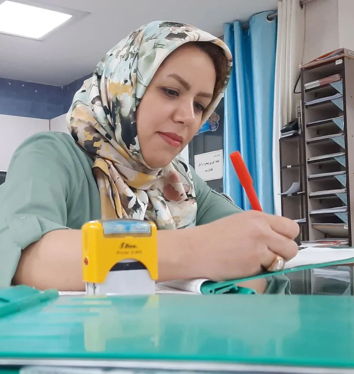 دکتر فاطمه دستمال چی دانشجوی فوق تخصص خون و سرطان اطفال, دکترای پزشکی