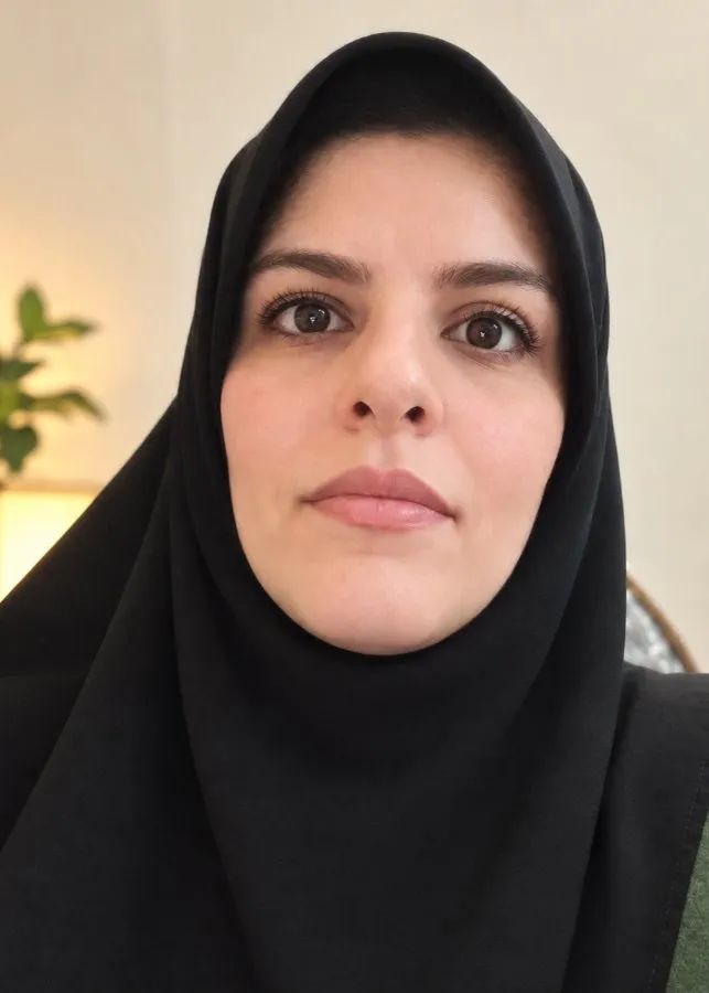 دکتر فاطمه کریم قاسمی متخصص بیماریهای قلب و عروق, دکترای پزشکی