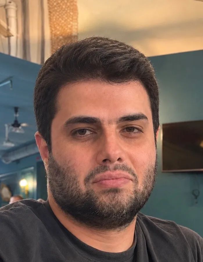 دکتر محمدصادق فاتحی متخصص گوش و حلق و بینی و جراحی سر و گردن