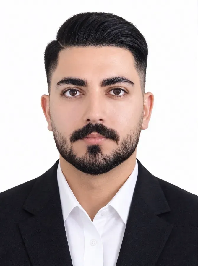 حسین زارعیان دکترای داروسازی