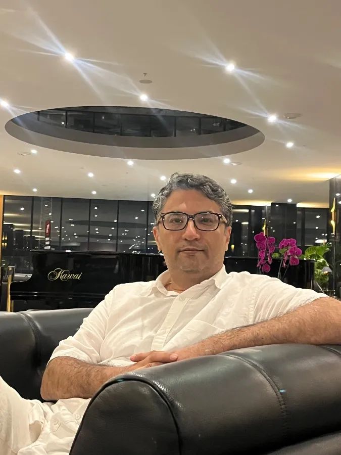 محمد رؤف ضیائی متخصص جراحی کلیه و مجاری ادراری تناسلی