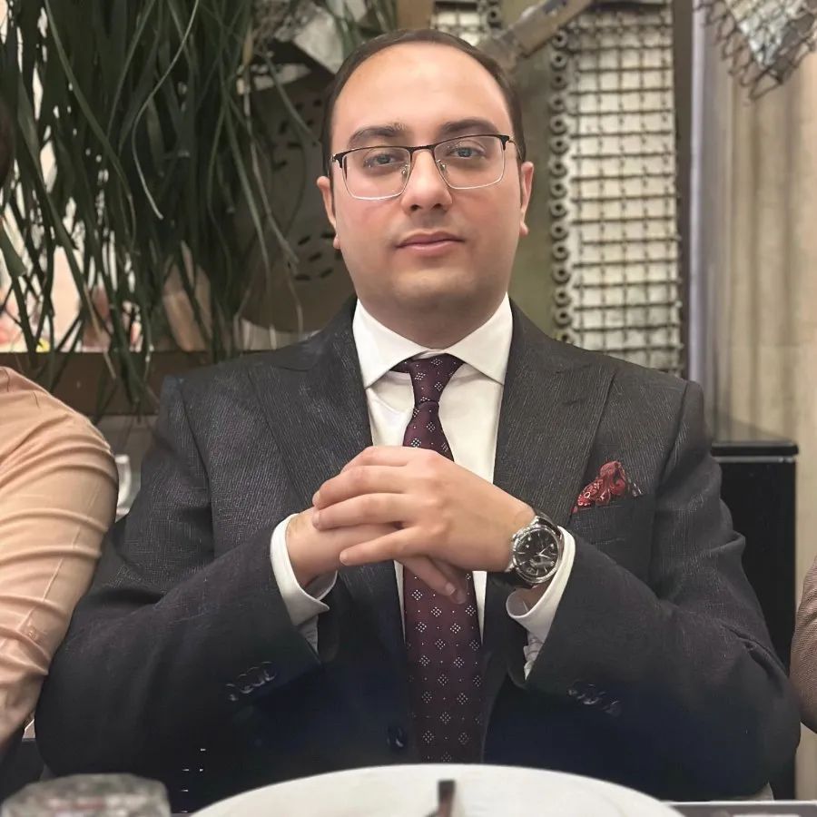 امیررضا مباشرزاده ماهانی دانشجوی تخصص گوش و حلق و بینی و جراحی سر و گردن, دانشجوی تخصص گوش و حلق و بینی و جراحی سر و گردن, دکترای پزشکی