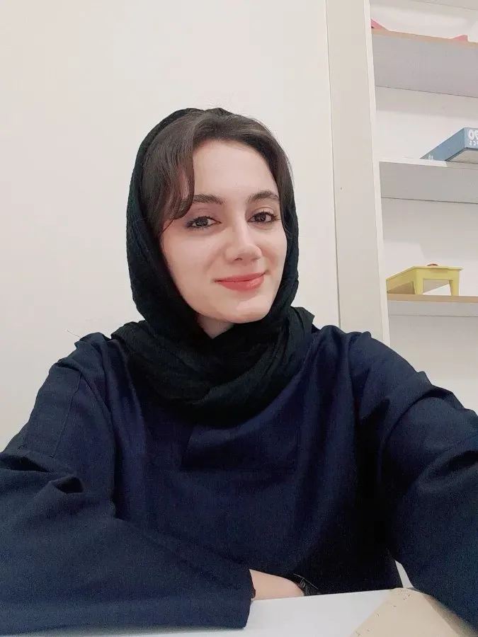 ثناء سیدهاشمی دیجوجین کارشناس گفتاردرمانی