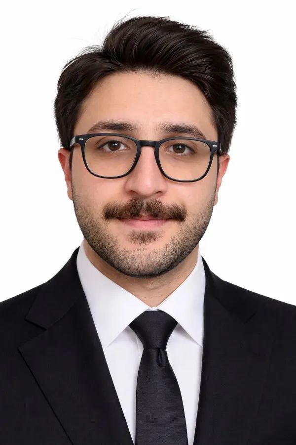 فرزان اسلامی پزشک عمومی