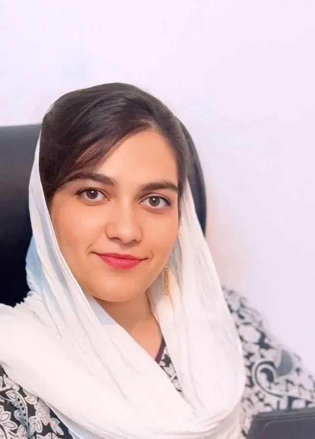 فروغ ضیائی کارشناس ارشد روانشناسی وآموزش کودکان استثنایی