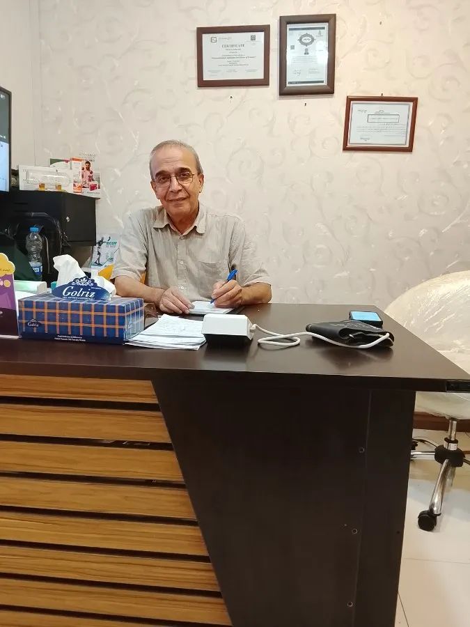 دکتر علی نصیری راد متخصص روانپزشکی