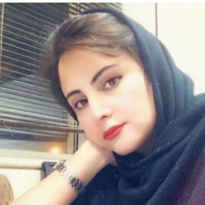 دکتر ساناز عمادی