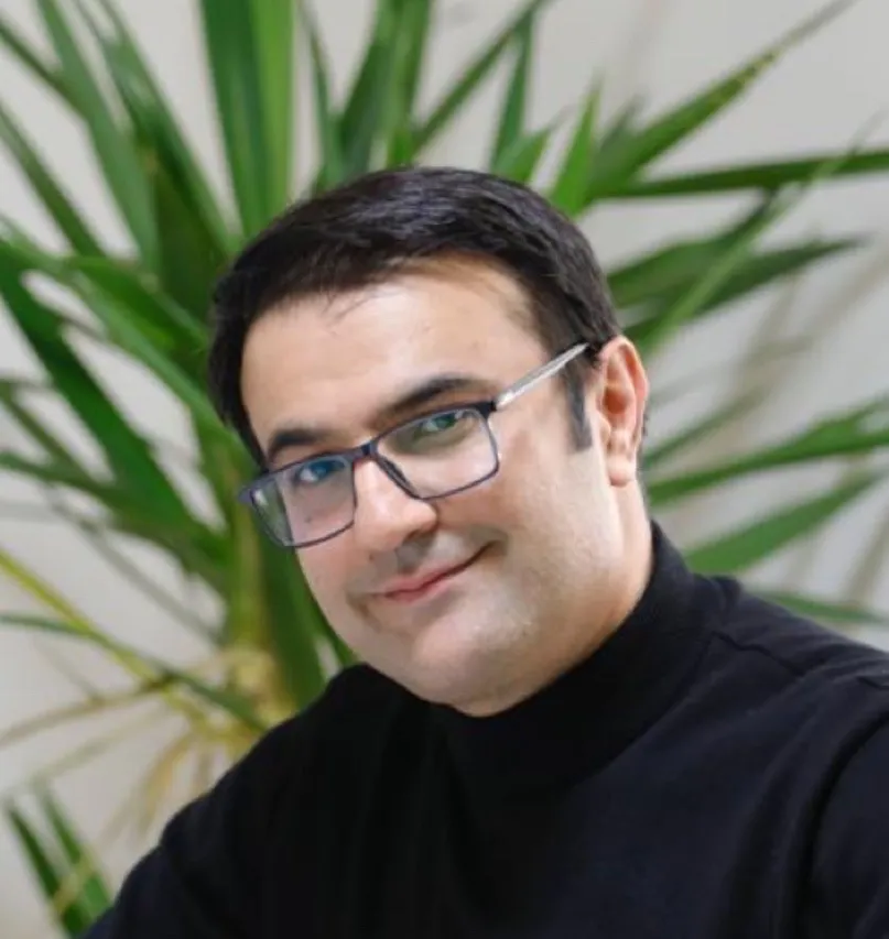دکتر مجتبی میبدیان