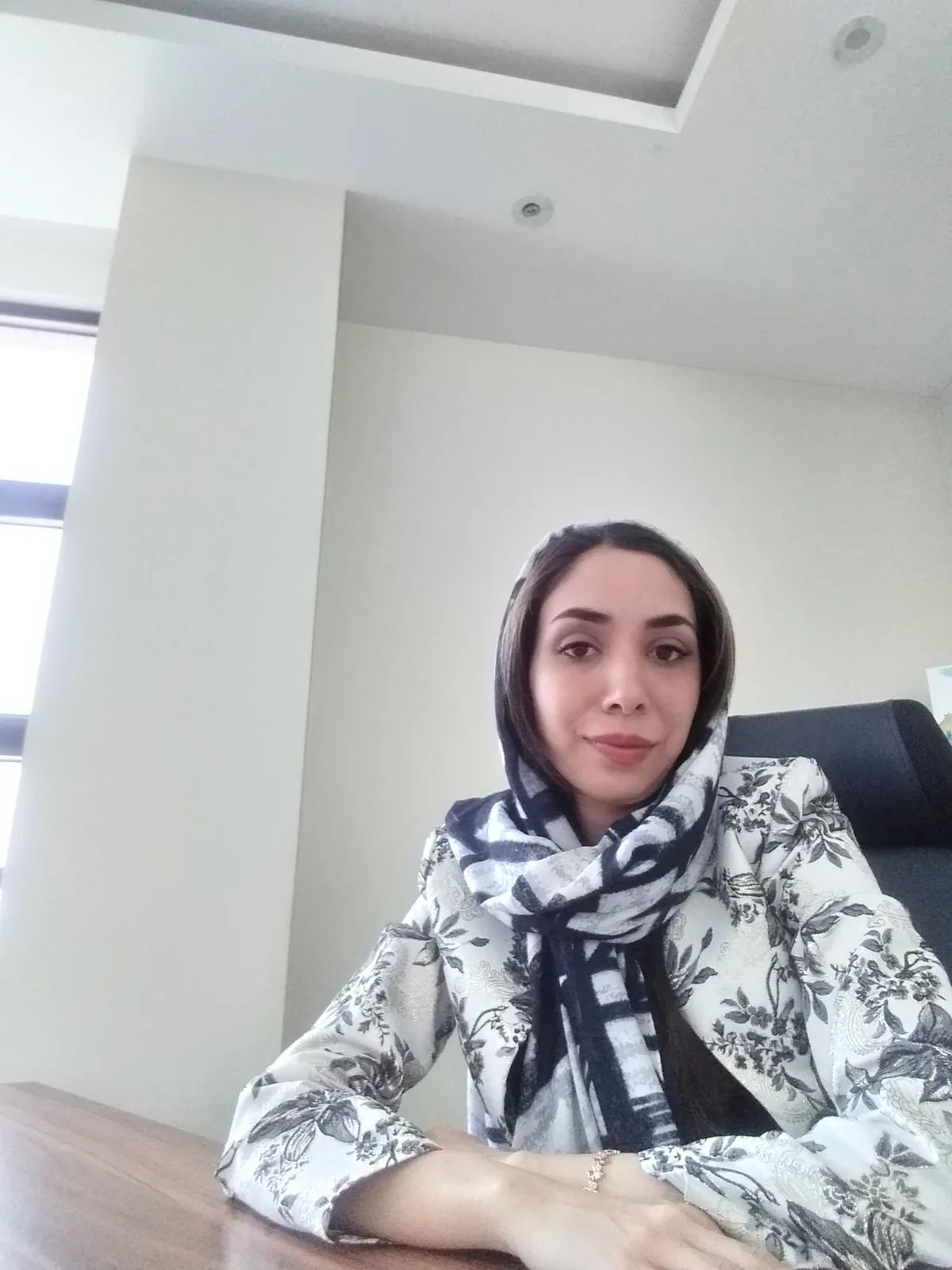 فاطمه محمدی روان شناس و طرحواره درمانگر