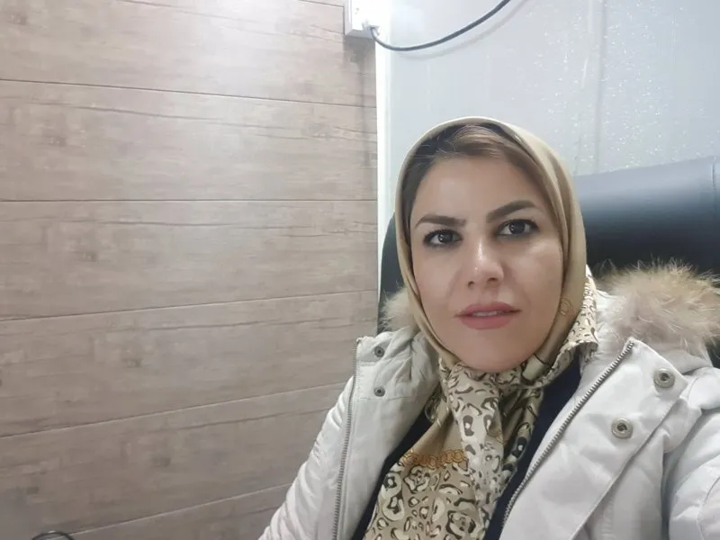 دکتر اکرم زارع