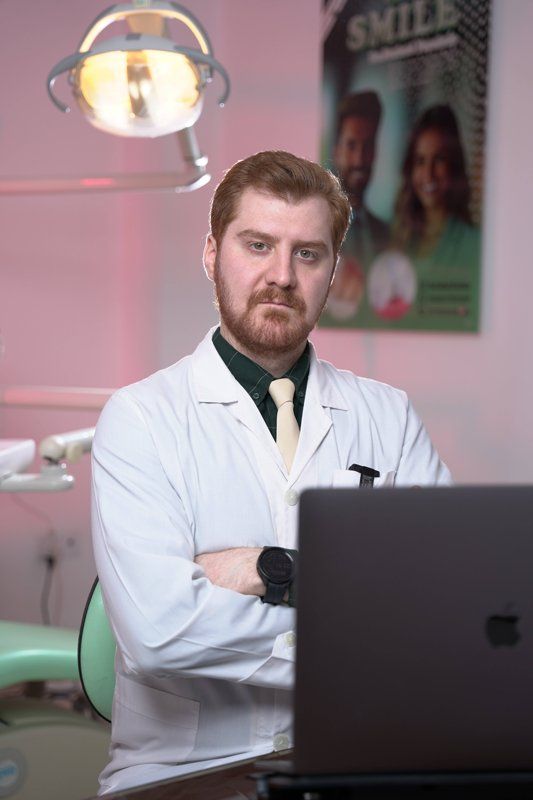 دکتر فرهاد فارسی نیا