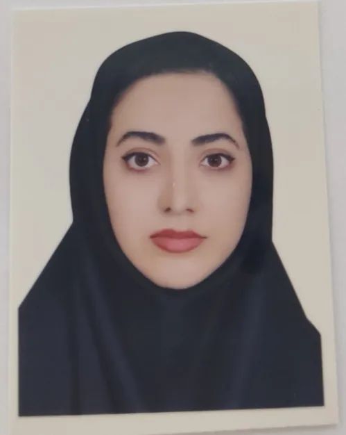 فاطمه صابری دکترای پزشکی