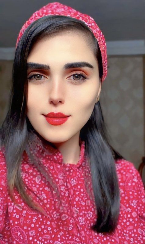 دکتر زهرا ایزدی