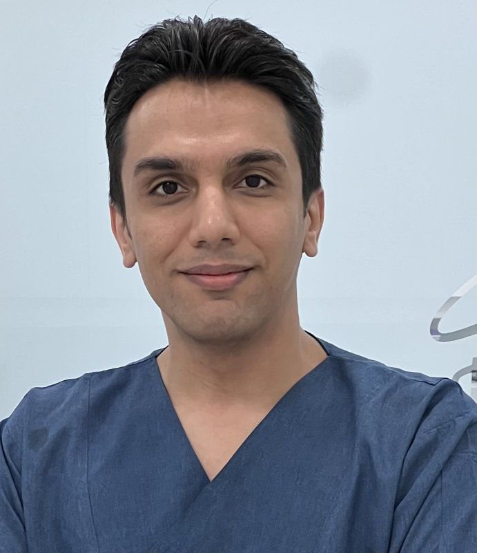 دکتر علی عزیزی