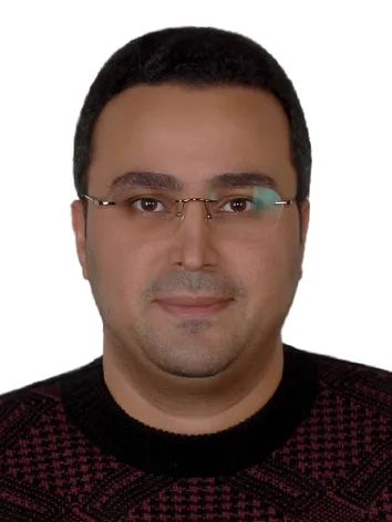 دکتر میلاد صابری متخصص قلب و عروق