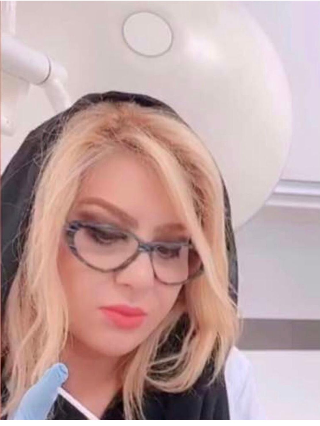 دکتر پریسا زندی