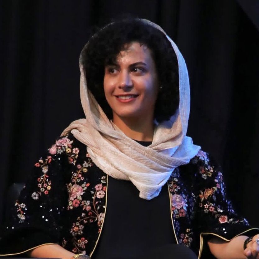 دکتر ایلناز قنبری