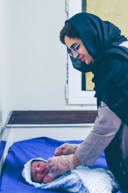 دکتر المیرا اخلاقی