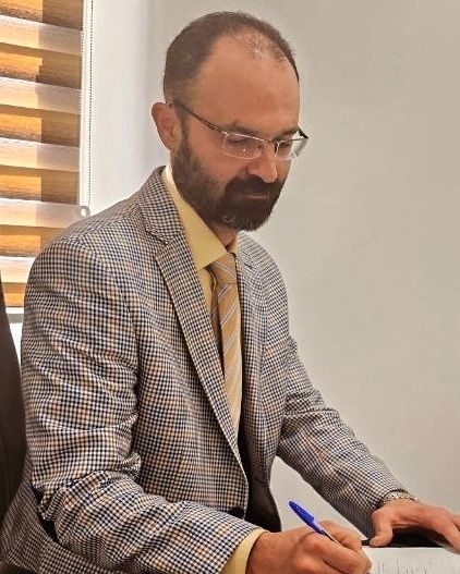 دکتر حسن عندلیب