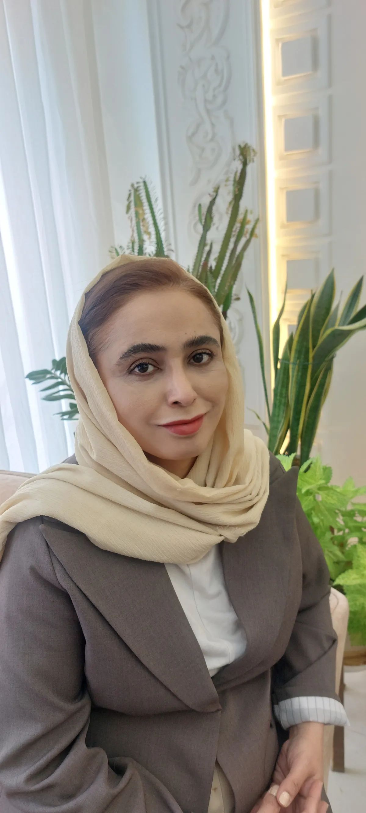دکتر مریم شیردلی