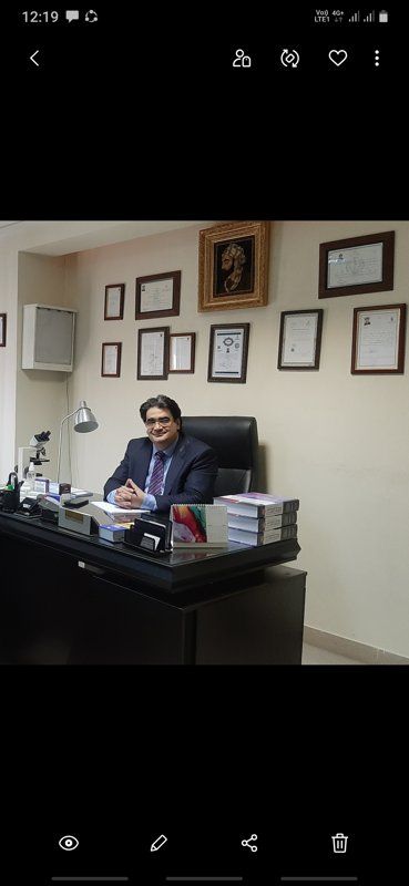 دکتر آرش مشیری