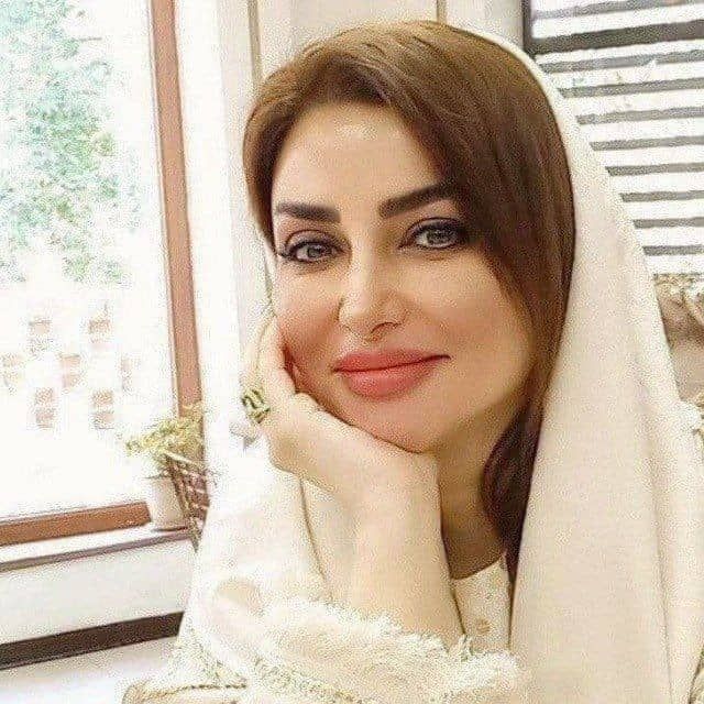 دکتر فرناز ساعدی