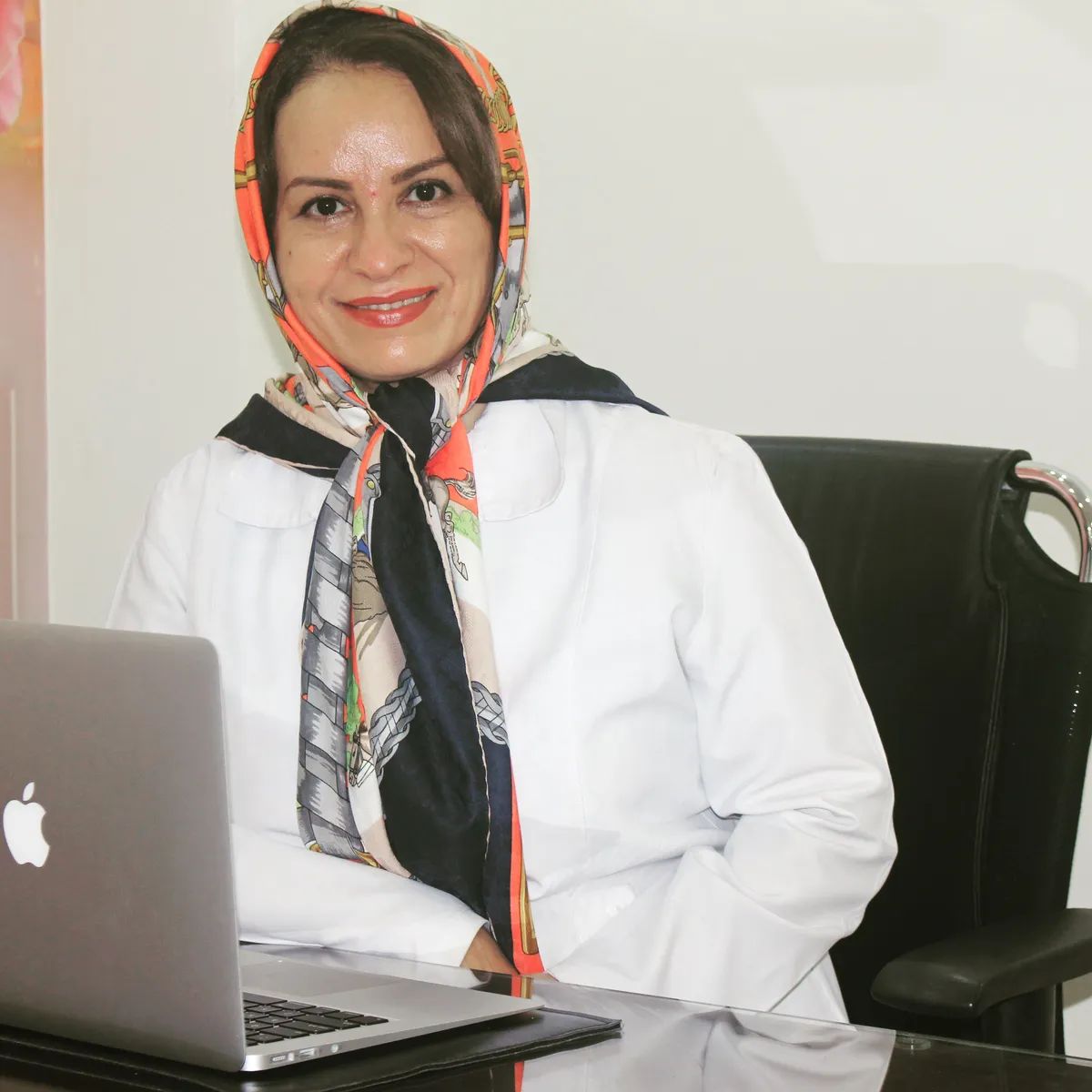 دکتر دکتر ربابه رجبی