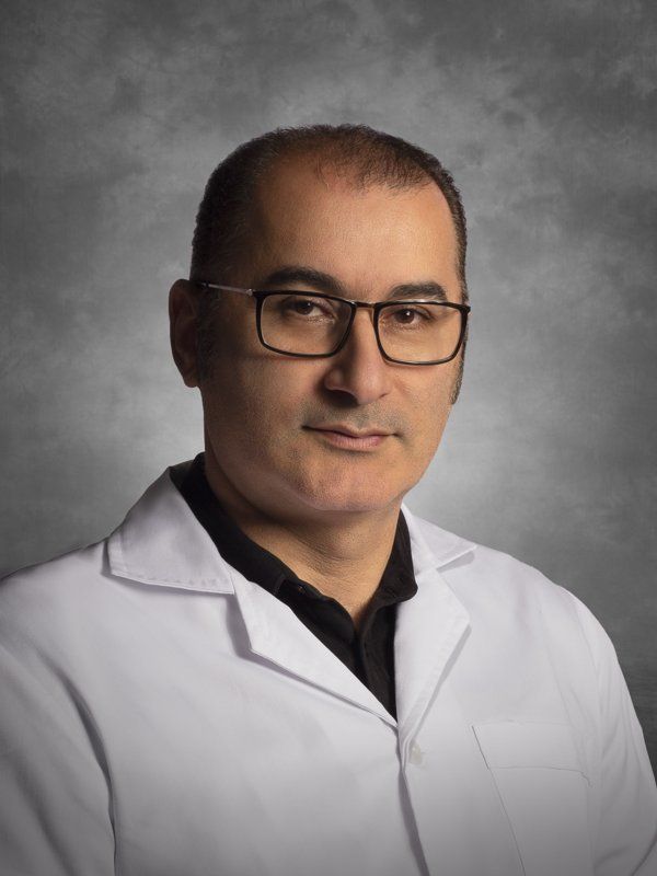 دکتر سیدمحمد حسینی دکترای پزشکی, دکترای دندانپزشکی