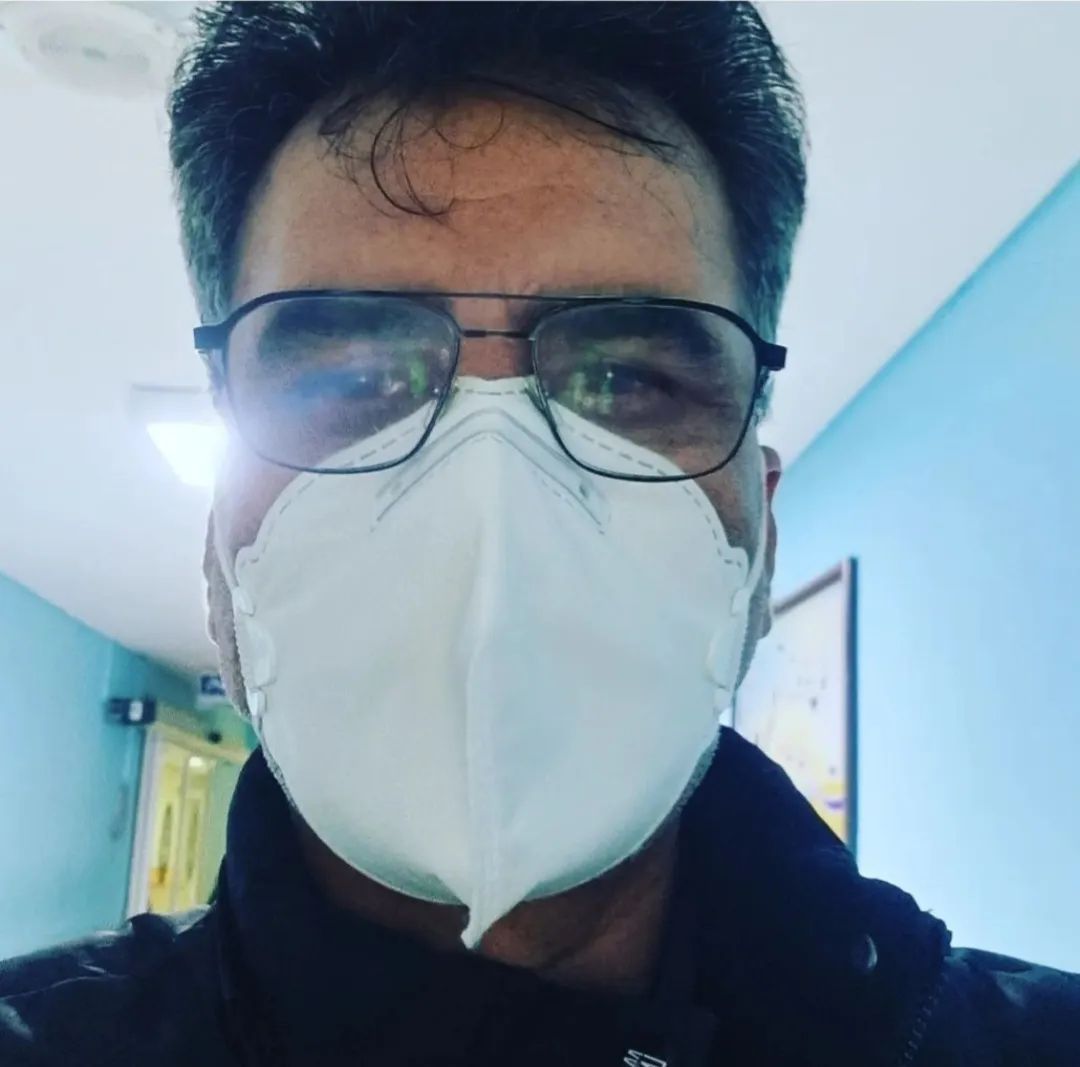 دکتر داود گودرزی جراحی کلیه و مجاری ادراری تناسلی و ناباروری (رفع سنگ های سیستم ادراری - علایم  . تنگی و اختلالات دفع ادرار - ÷روستات - واریکوسل - اختلالات جنسی - ضایعات ÷وستی و....)