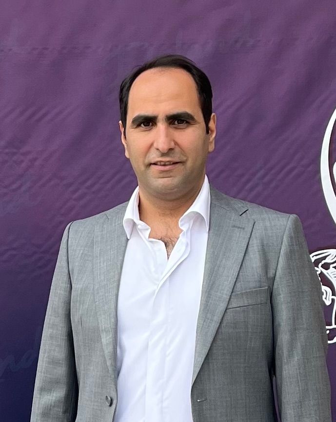 دکتر علی داودی