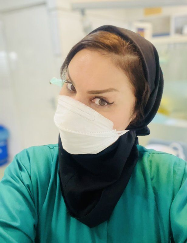 دکتر الهام اذری خجسته دکترای دندانپزشکی