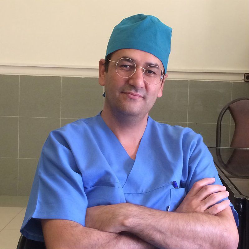 دکتر مجتبی قندهاری