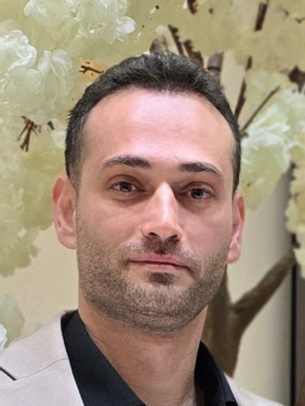 دکتر حمیدرضا خداویسی
