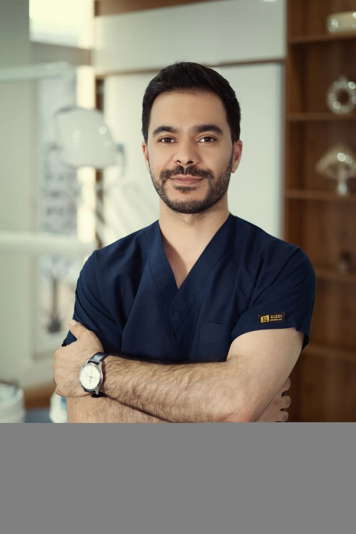 دکتر علیرضا دلربا دکترای حرفه‌ای دندانپزشکی