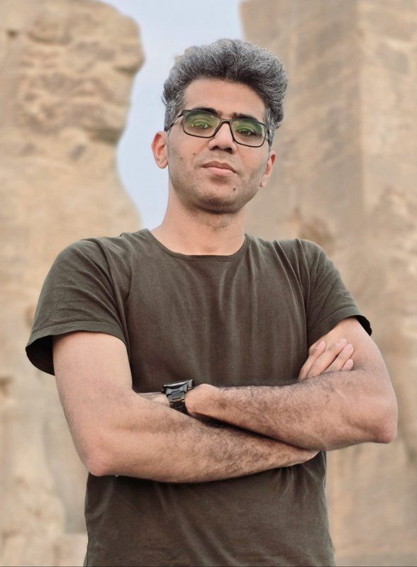 دکتر روح اله حکیمیان