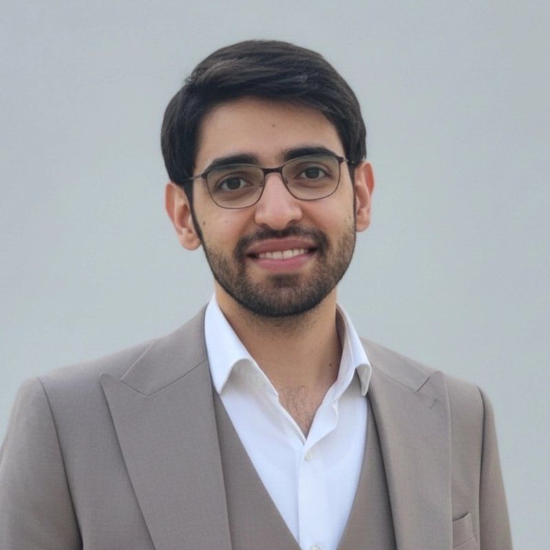 دکتر علیرضا زیبائی