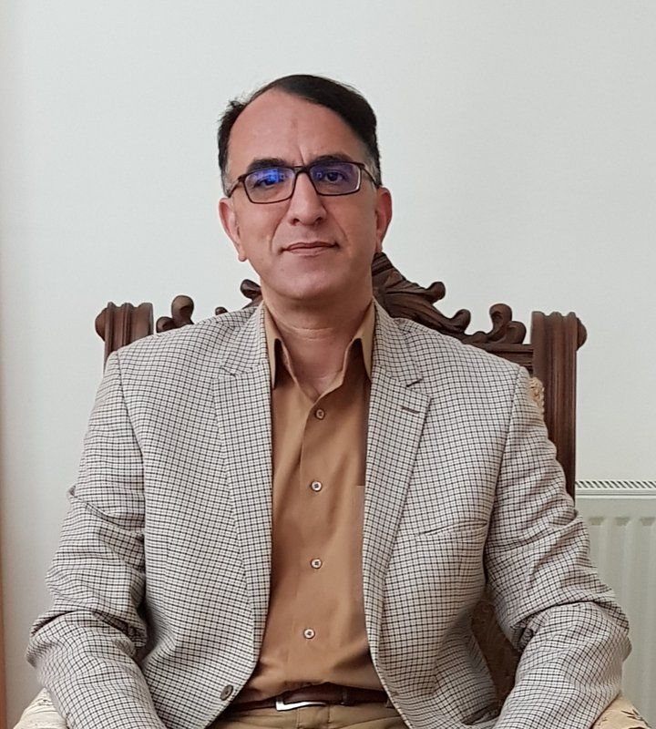 دکتر داود امینی