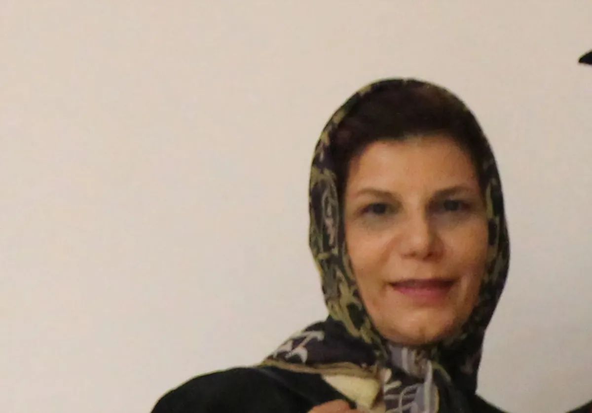 دکتر ایران کبیری دهکردی دکترای حرفه‌ای دندانپزشکی