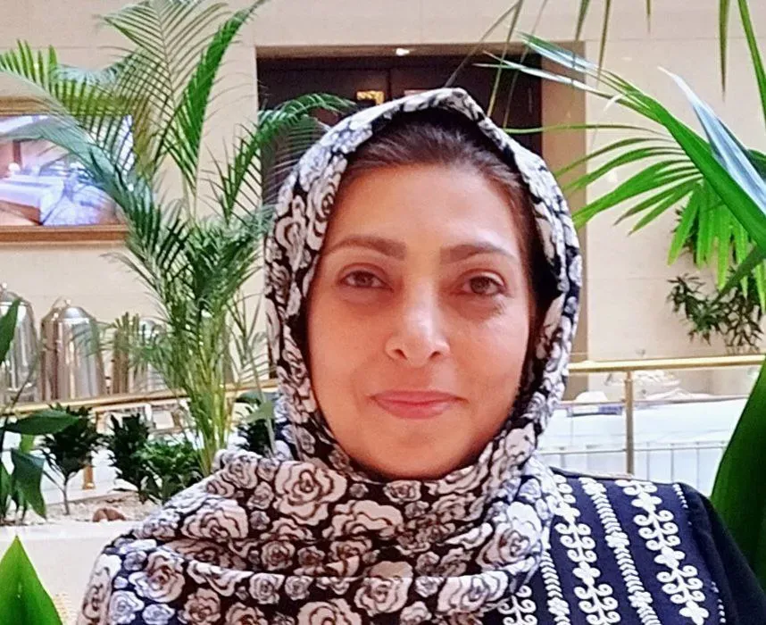 دکتر میترا ارجمندی فر زگیل تناسلی زنان| hpv | دکترای مامایی و سلامت باروری| تنبلی تخمدان | پاپ اسمیر| خونریزی | عفونت ها و تبخال تناسلی| روش‌های اورژانسی پیشگیری از بارداری| تنبلی تخمدان| یائسگی | بلوغ