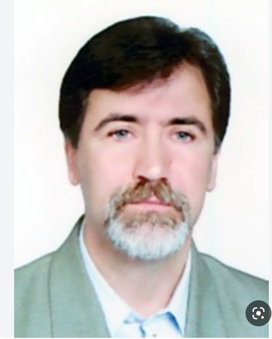 دکتر براتعلی محمدپناهی متخصص چشم پزشکی
