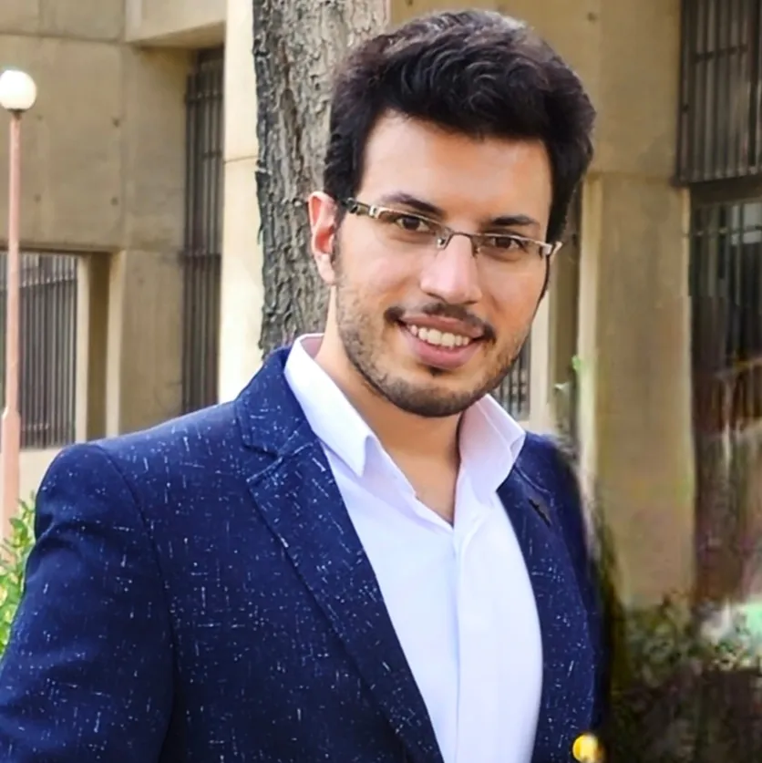 دکتر یاشار رستمی دستیار ارشد تخصص بیماریهای مغز و اعصاب، سردرد، کمردرد، تشنج، سکته مغزی، ام اس, دکترای پزشکی