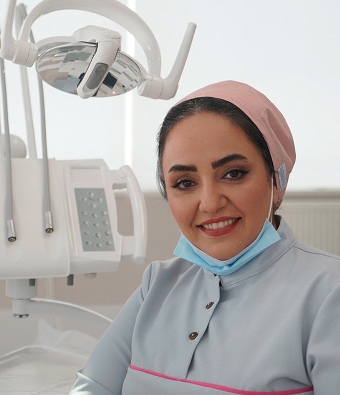 فاطمه ذوالفقاری دکترای دندانپزشکی