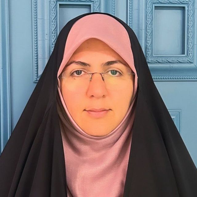دکتر حمیده چلوپز