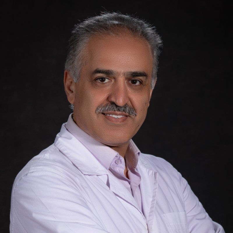 دکتر علیرضا علمداری